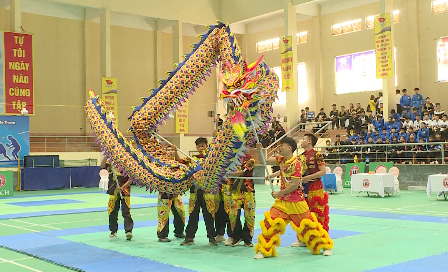 Anh-tin-bai